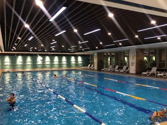 清爽游泳池,庄里游泳馆