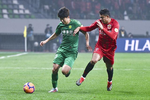 为什么说中国足球是贵族运动,足球到底是富人运动还是穷人运动