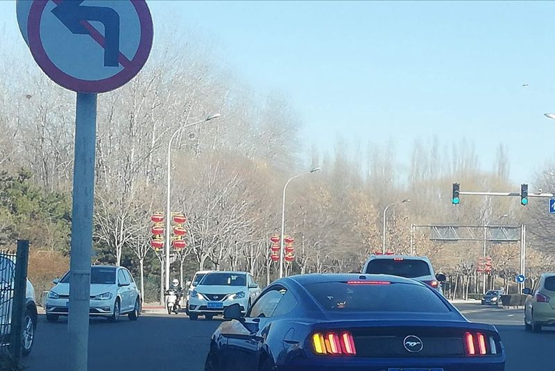 有效改善市民出行环境,促进汽车更新消费