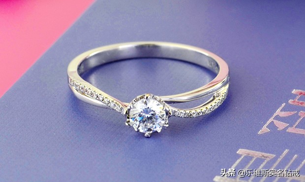 铂金戒指回收价格,pt900铂金戒指一克最新价格多少