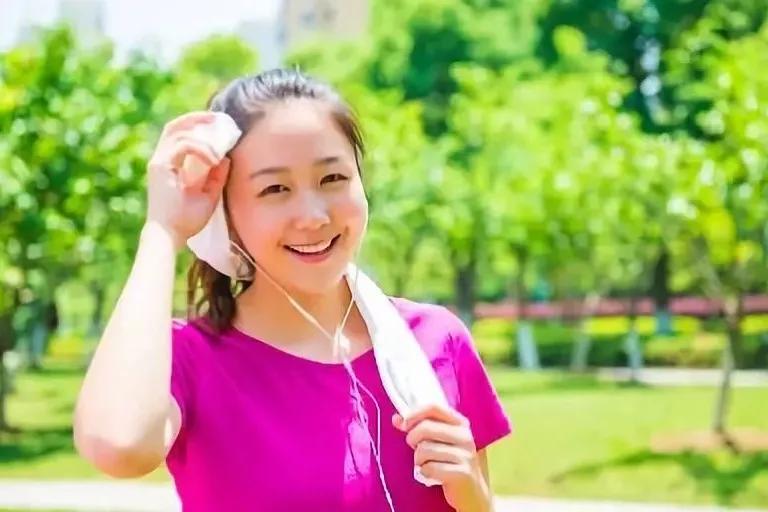 跑步出汗的常识,跑步出汗的说说