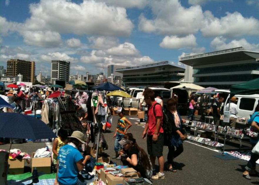 私家车拉货摆摊犯法吗,私家车摆摊交警会查吗