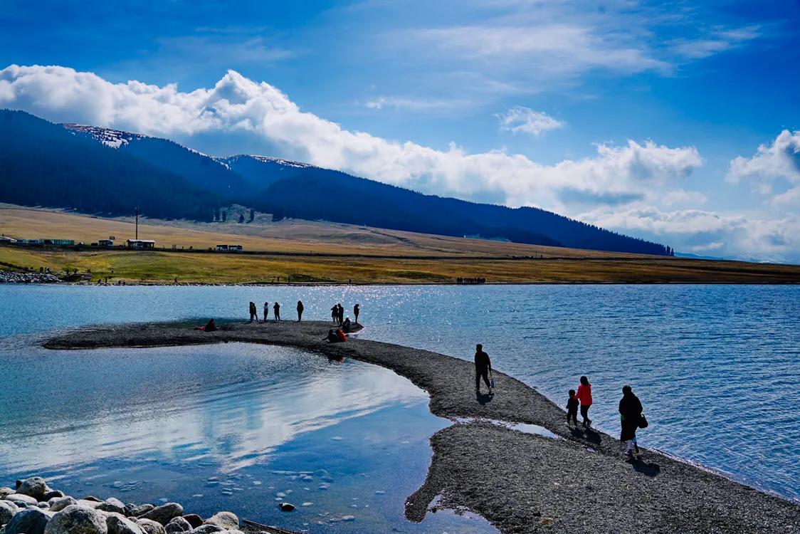 占中国六分之一地盘的*疆新**,12个5A景区N个世界遗产你走过多少?