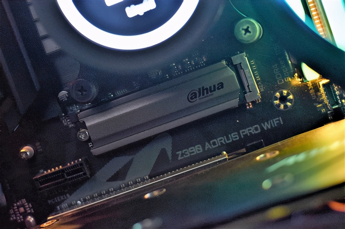 大华c900256g固态测评,大华c900plus-bm.2nvme