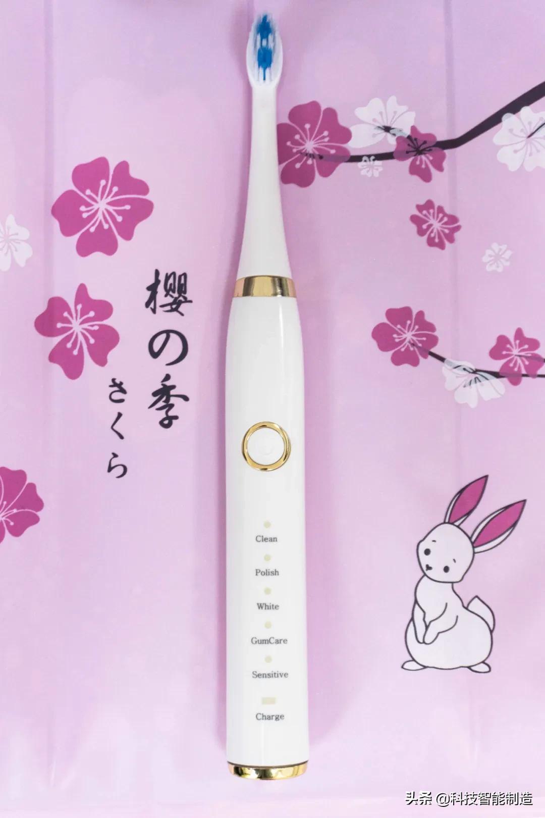 每秒振动1.5万次以下,一分钟震动10万次的牙刷