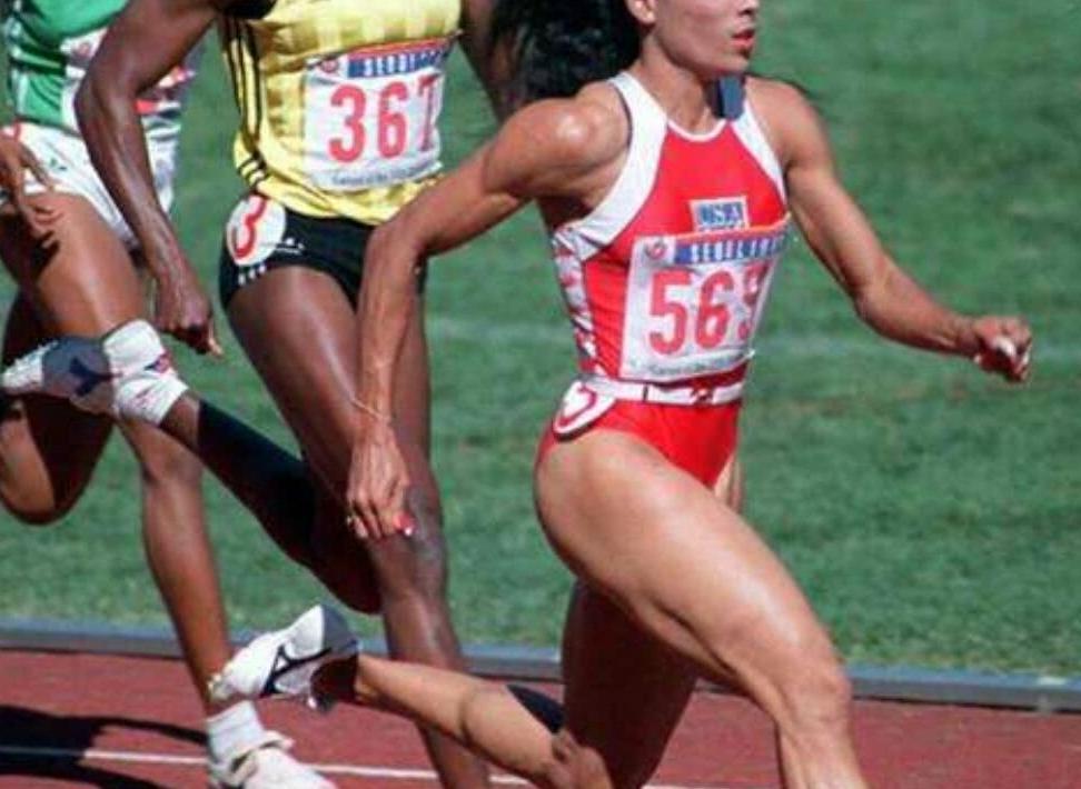 博尔特跑的最快纪录9秒58视频,博尔特保持的短跑世界纪录是多少