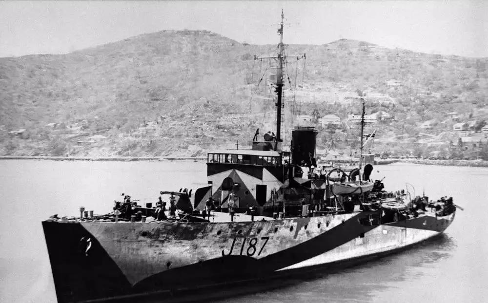 镇江舰简介,镇江舰