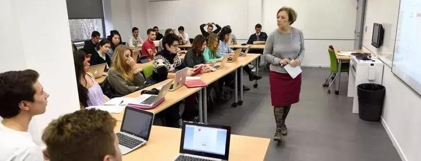 法国留学经济类专业就业前景,法国留学商学专业排名