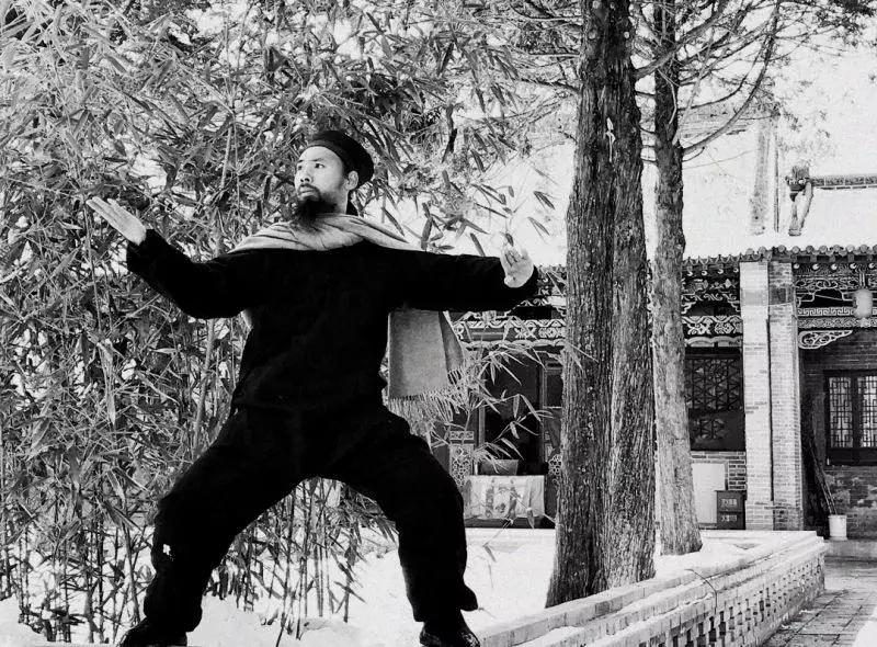 人体怎样吸收宇宙能量,打开身心内在的能量