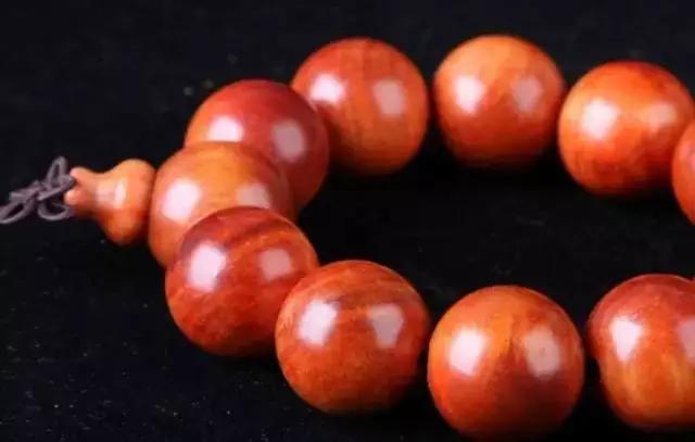 最好的文玩价格表,据说这是最靠谱的文玩价格参考表