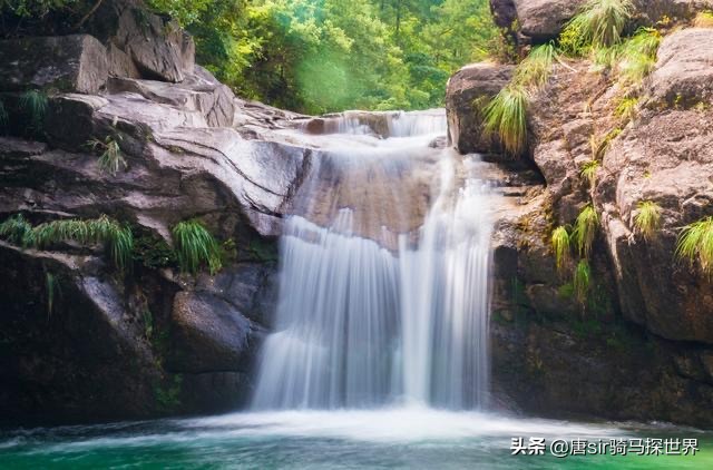 江西一个小县城风景区,江西隐藏深山的大瀑布