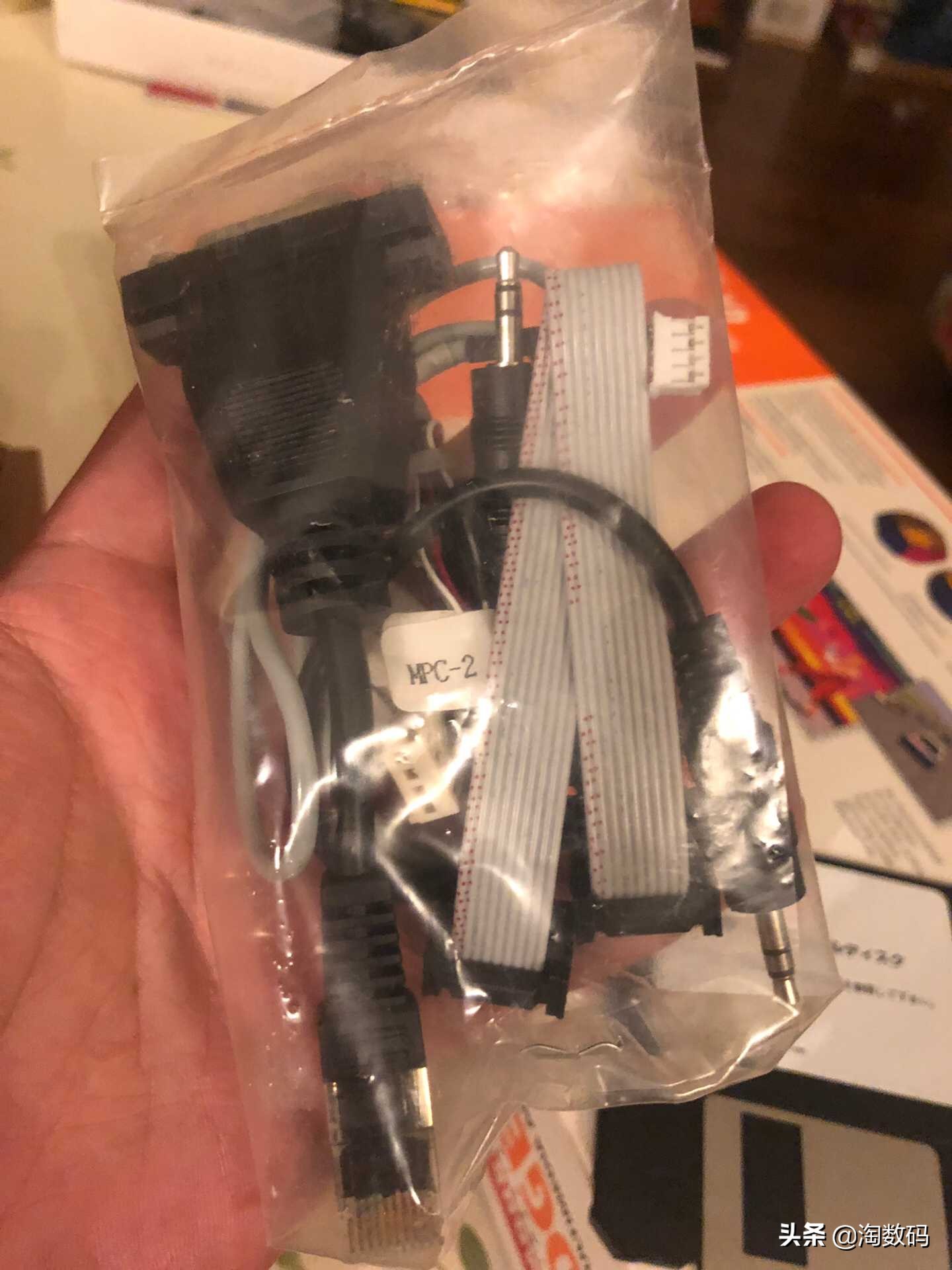 能认识这几张显卡的,都是至少20年数码PC经验的骨灰级大神