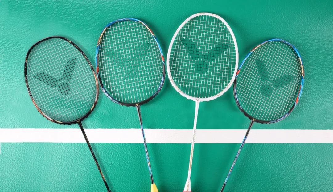 victor球拍黑金隼,victor77f球拍