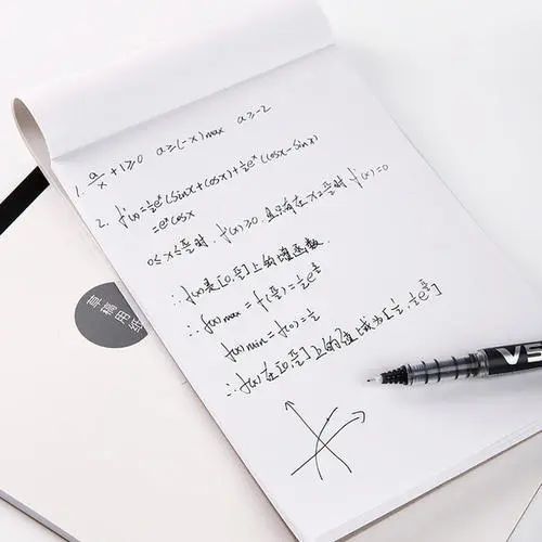 现在，全靠霓虹文具给我带来工作归属感