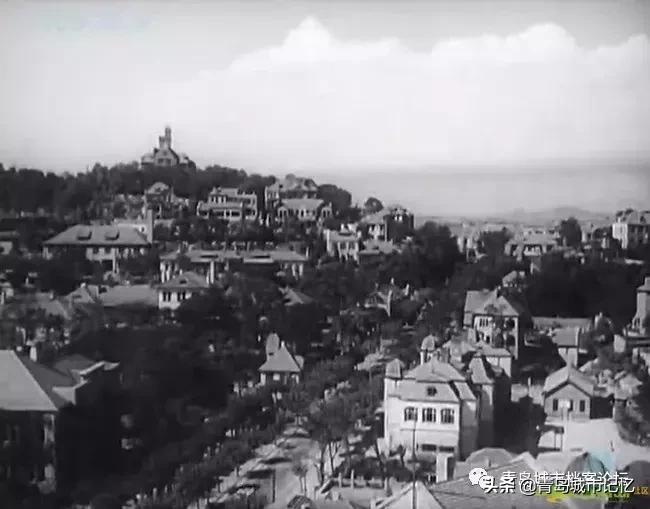 老电影小小足球队,60年代老电影小足球队员完整版