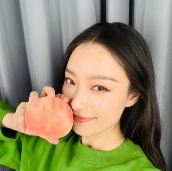 耐看脸的女生面部特征,女生什么样的脸属于耐看型的