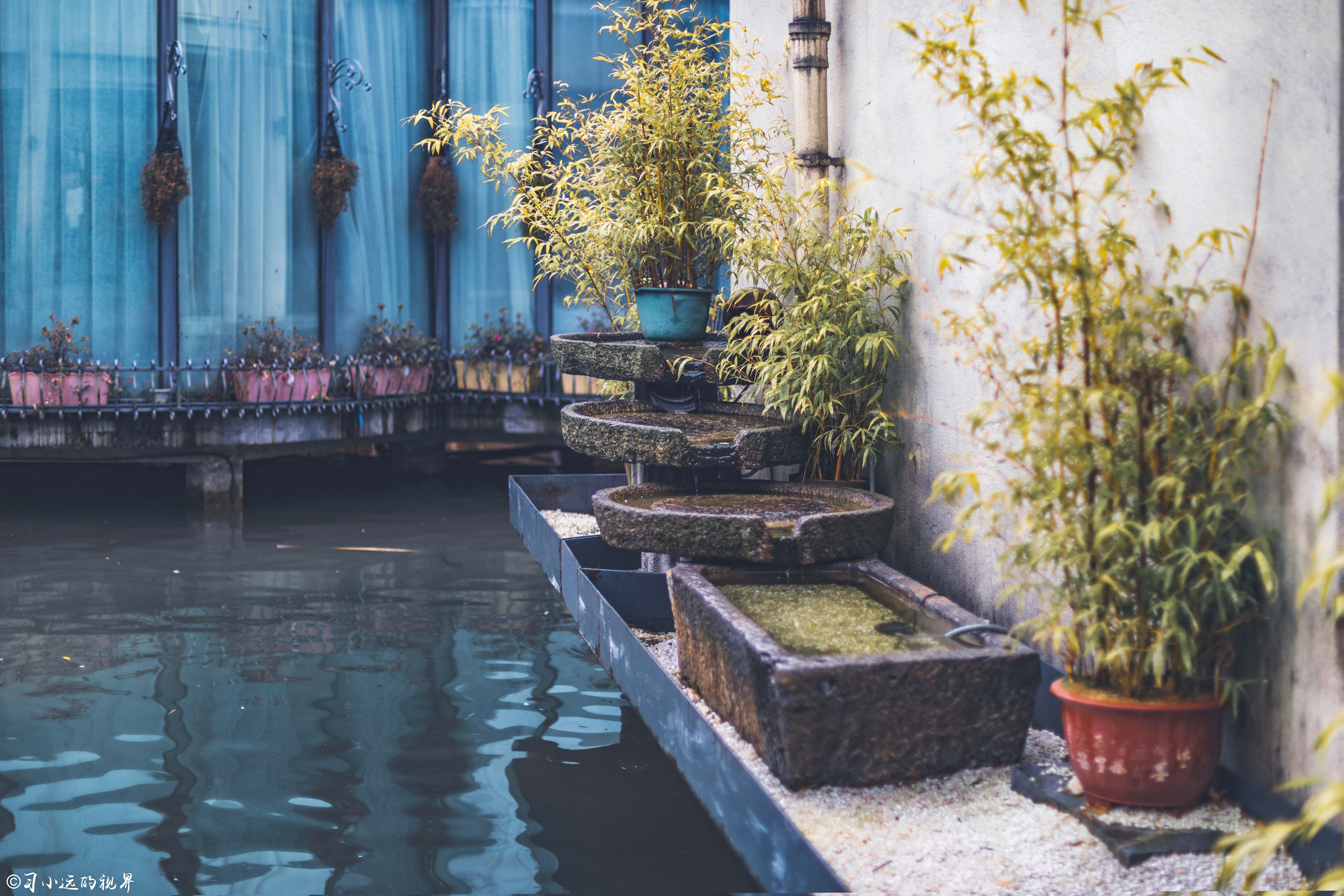 这个藏于梅花深处的幽静山庄，让你抛却繁杂，静享浮光