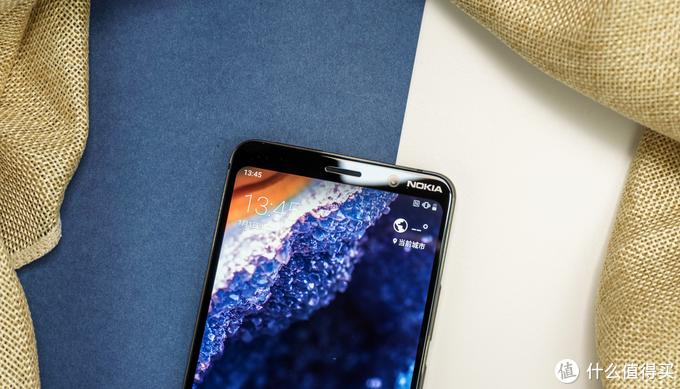 当苹果缺乏创造力时，诺基亚“顶”了上来：NOKIA9PureView体验