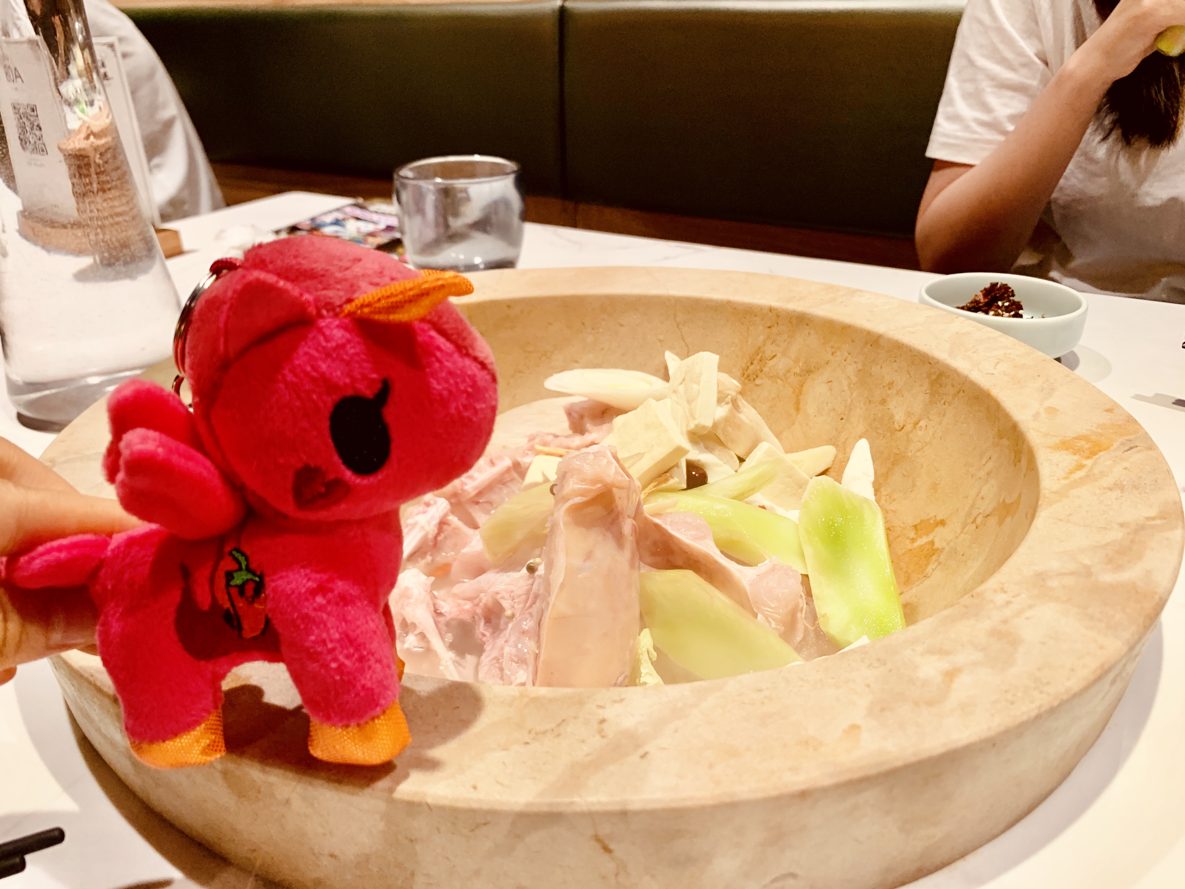 比神仙水还要仙的云南蒸汽石锅鱼,了解云南蒸汽石锅鱼