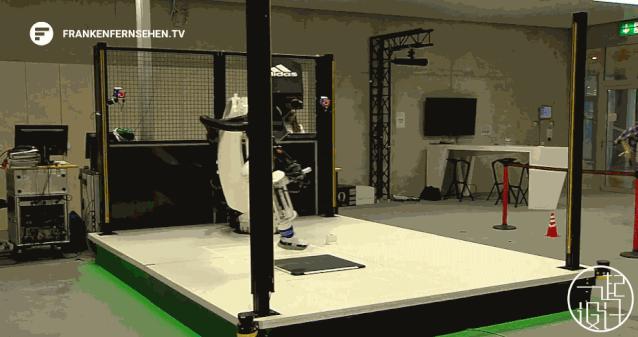 adidas总部照片,adidas总部上班