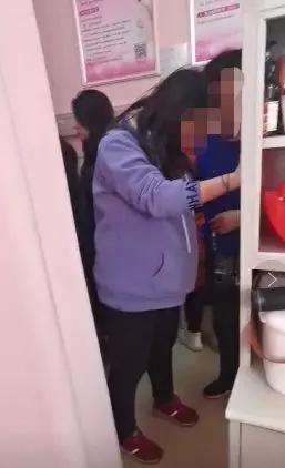 孕期耻骨痛要怎么缓解,孕期耻骨痛得很严重怎么缓解