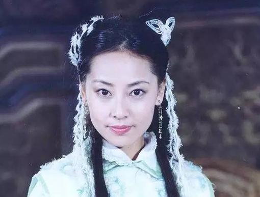 光头哥的凄惨人生,光头男的伤感背影视频