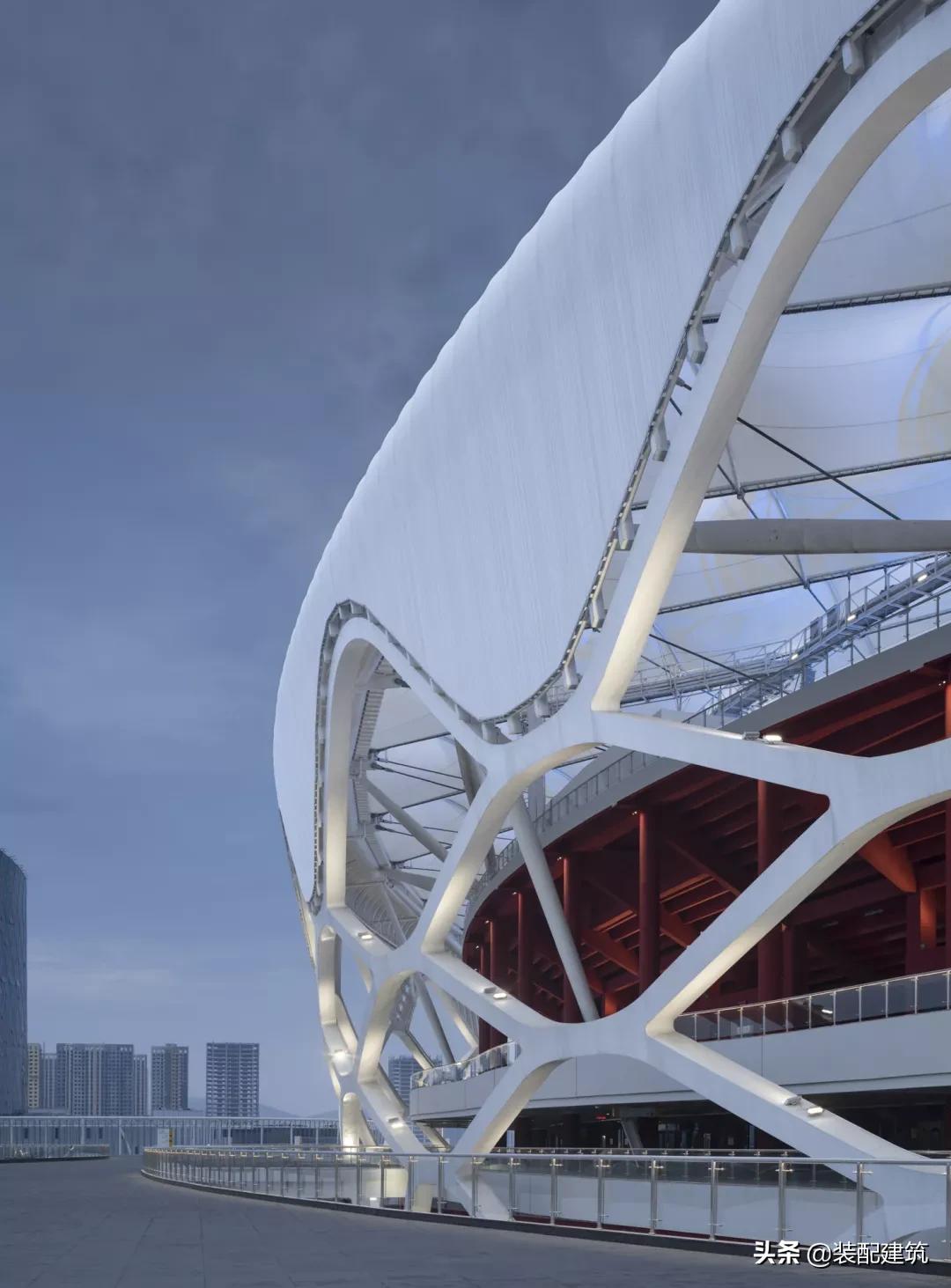 新型钢结构体育馆,钢结构现代化体育馆