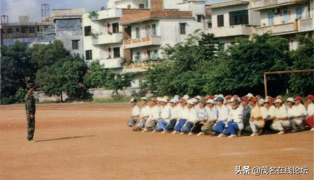 电白足球场,电白区足球场