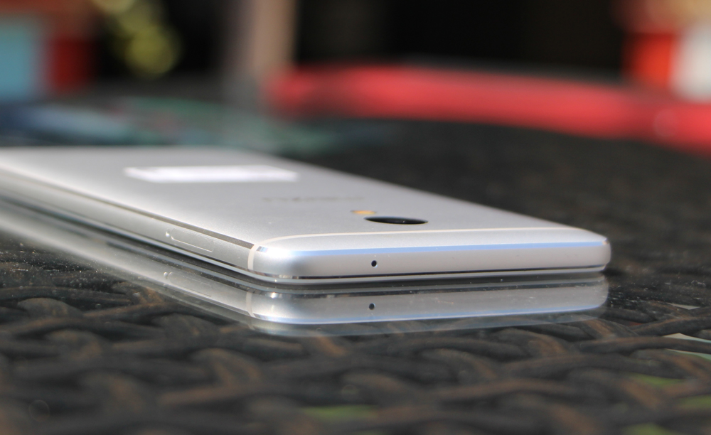 魅族魅蓝e测试视频,魅族魅蓝e系列手机怎么样