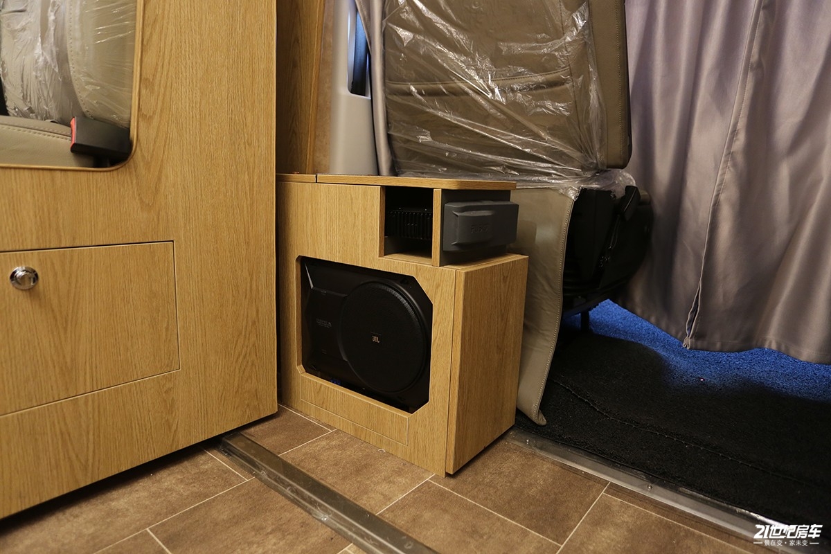 定价超百万的国产车,戴德e途promax房车228万