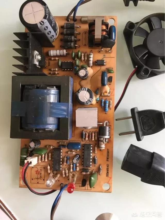 48v20a和48v12a充电器能混用吗,电动车充电器混用有什么危害