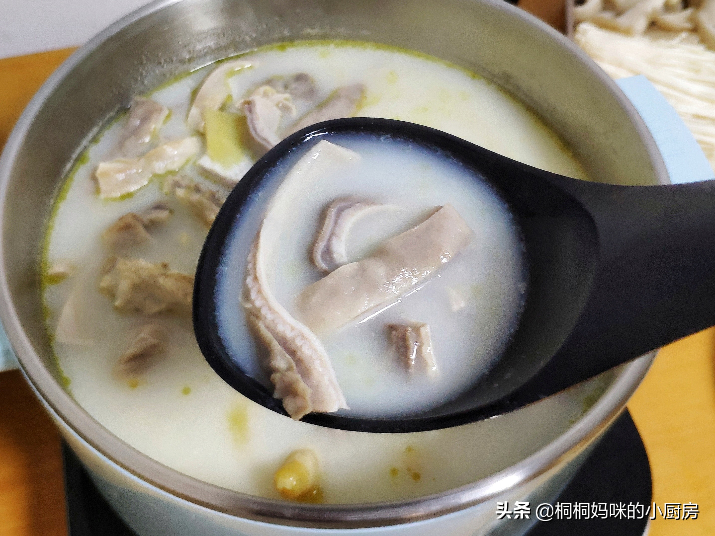 火锅成品浓汤怎么做,怎样做火锅底料汤才好喝