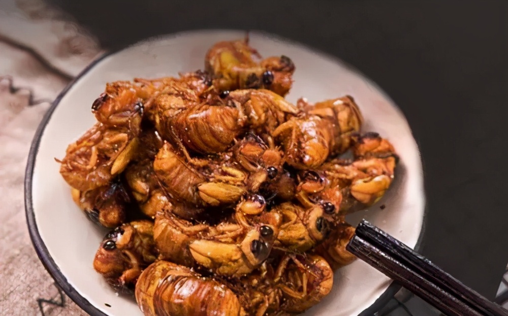 炸金蝉家常做法,炸金蝉的酥脆方法