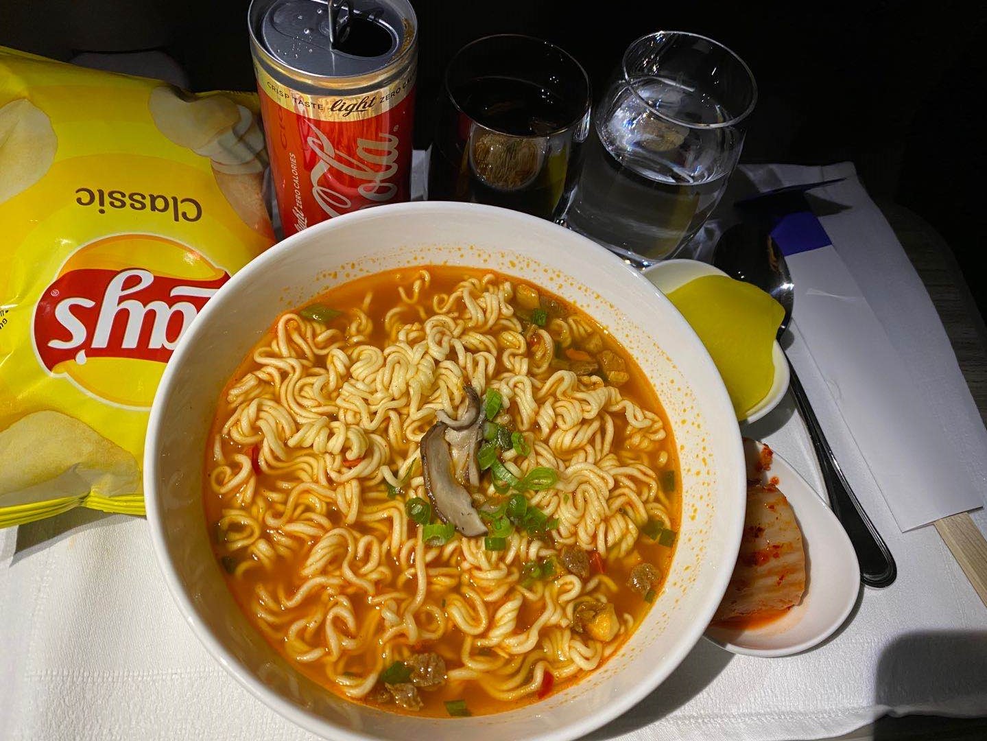 留学生疫情回国转机日本,新冠病毒留学生回国指南