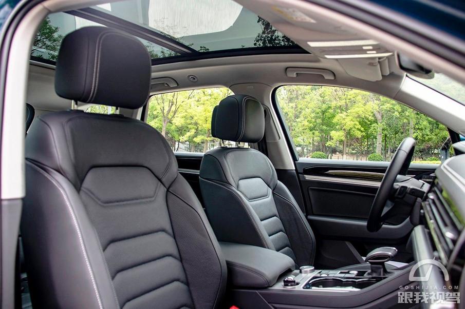 大众途锐百公里加速几秒,大众途锐245匹跟265匹加速对比