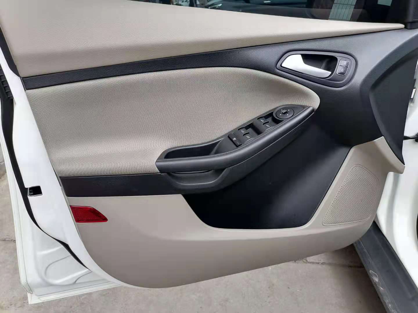 福克斯3年7万公里,3年的福克斯二手值多少钱