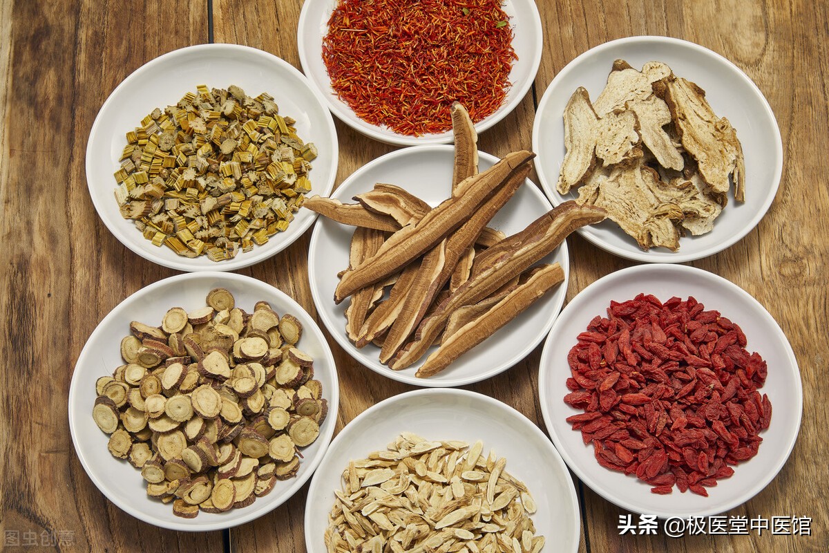 来月经肚子疼中医怎么调理,中医调理月经不调的教学视频