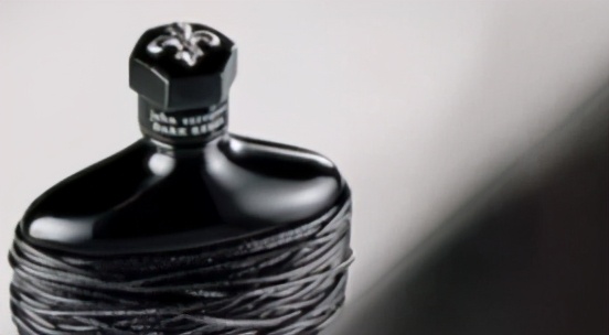 让女人闻了就念念不忘的香水,用什么香水让女人对男人念念不忘