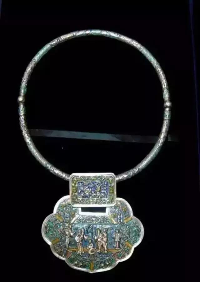 古代女人的首饰文物,古代美女首饰库