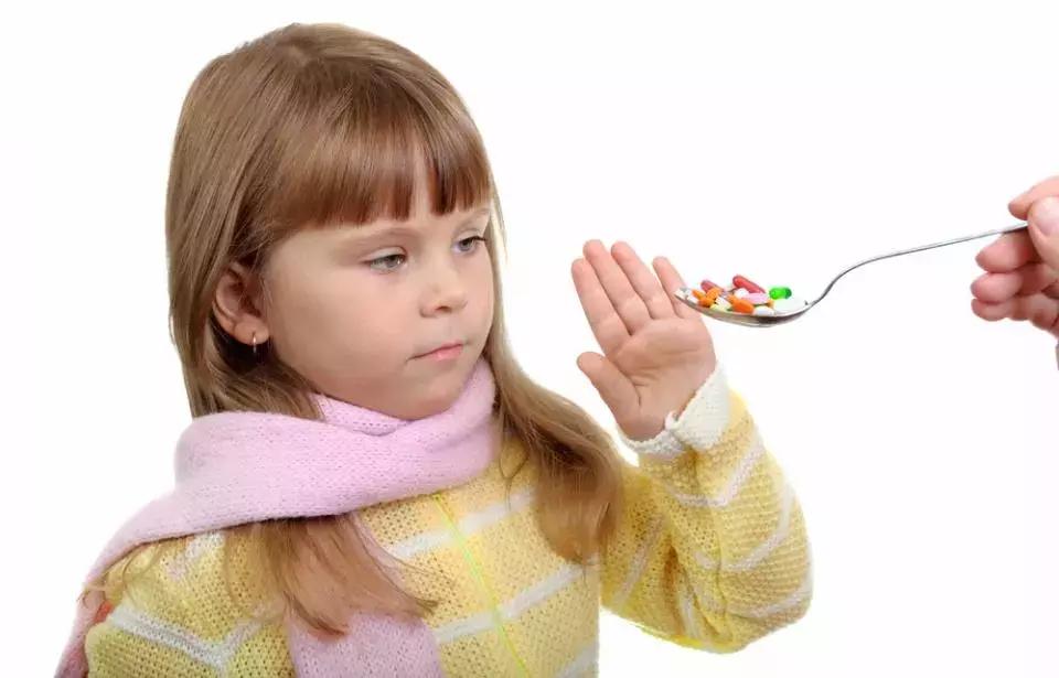 阿奇霉素为啥吃3天停几天,阿奇霉素吃3天停5天还有用吗