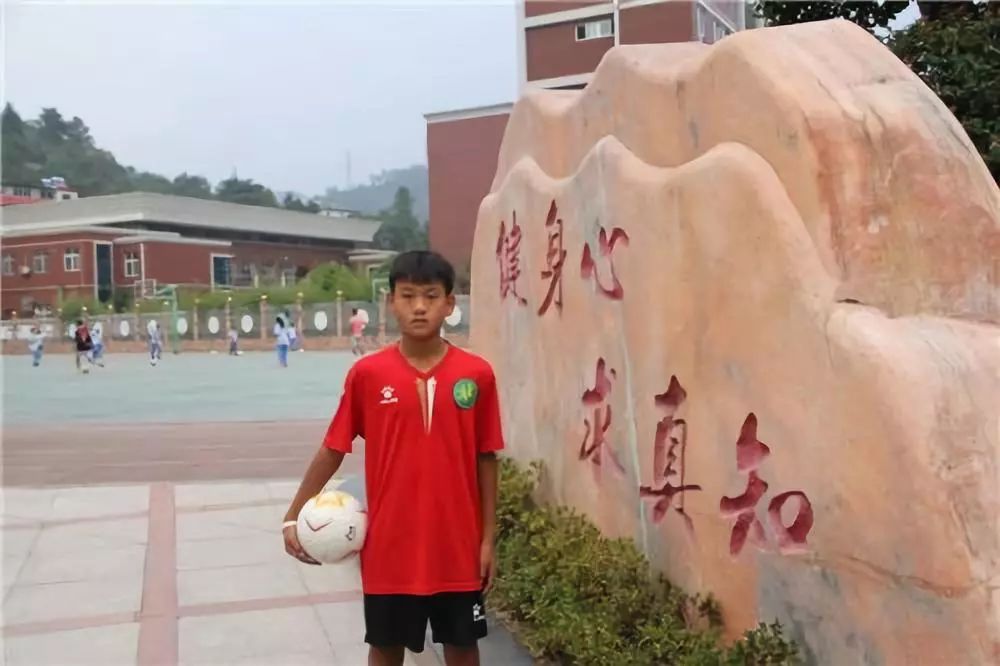 湖北省十堰市实验小学事件,湖北十堰小学发生伤亡事件