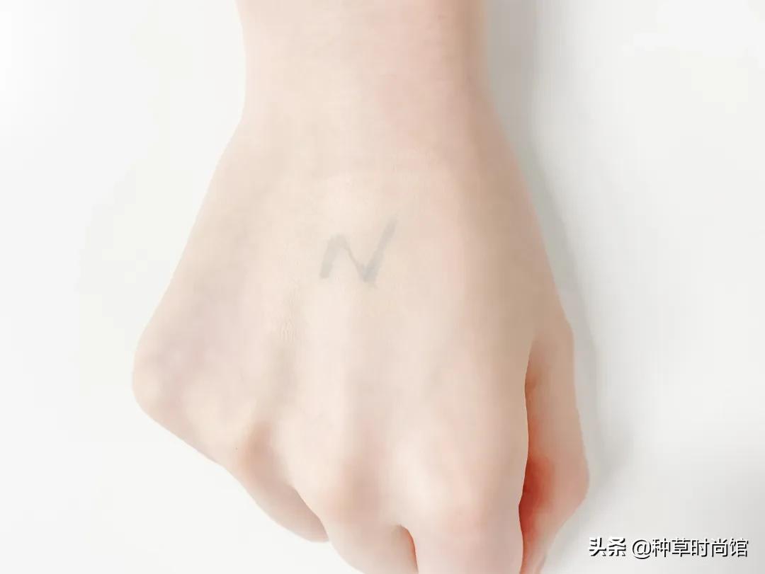 2020口碑最好粉底液油痘皮,全网火爆的十大粉底液测评