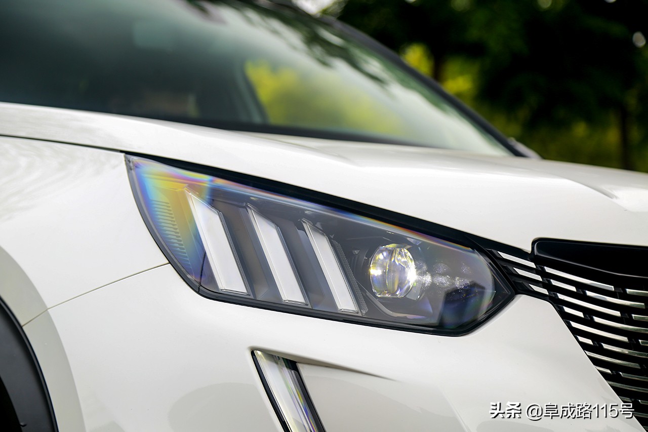 标致2008有哪些优缺点,标致2008的优缺点有哪些