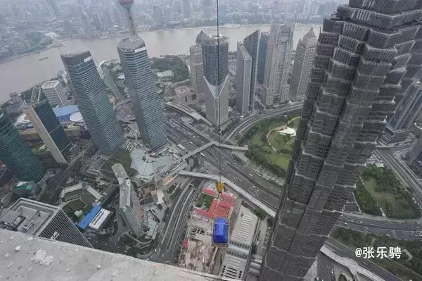 这个工程师的施工日志火了！记录的是超级工程上海中心施工过程