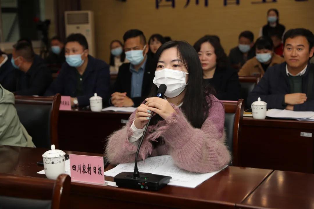 青神县湿地公园萤火虫,青神竹林湿地公园萤火虫