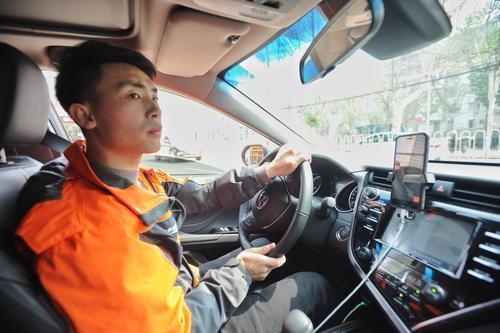 坐办公室不如跑外卖,坐办公室不如送外卖