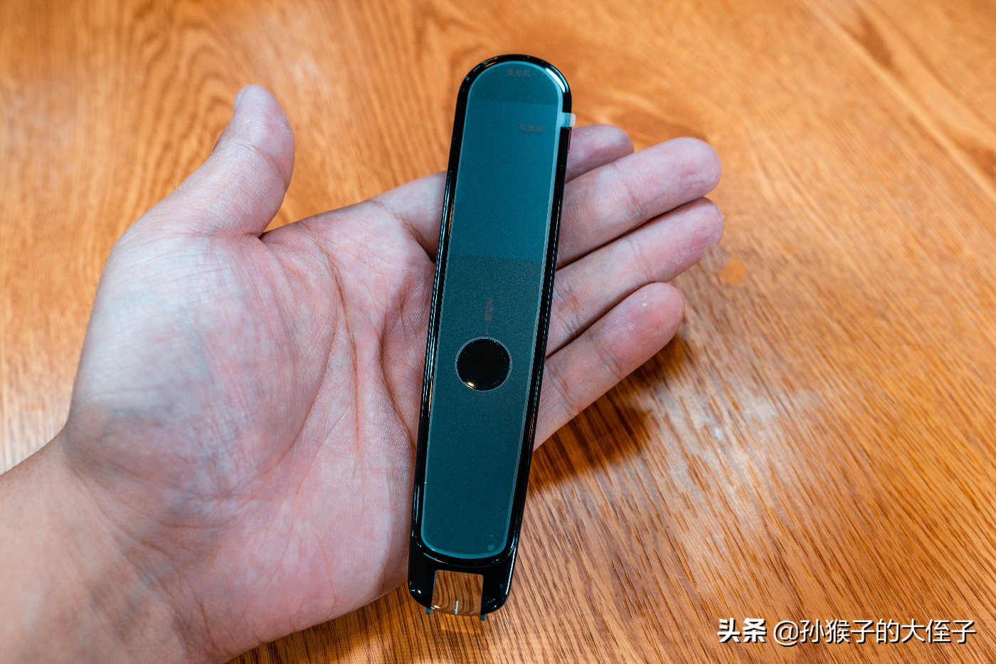 有道词典笔学习上海牛津教材,碳氧全科学习笔和有道词典笔