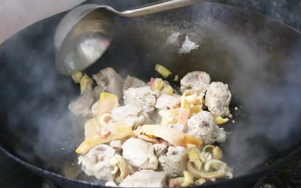 墨鱼炖什么好吃又营养小孩,墨鱼怎么做最有营养