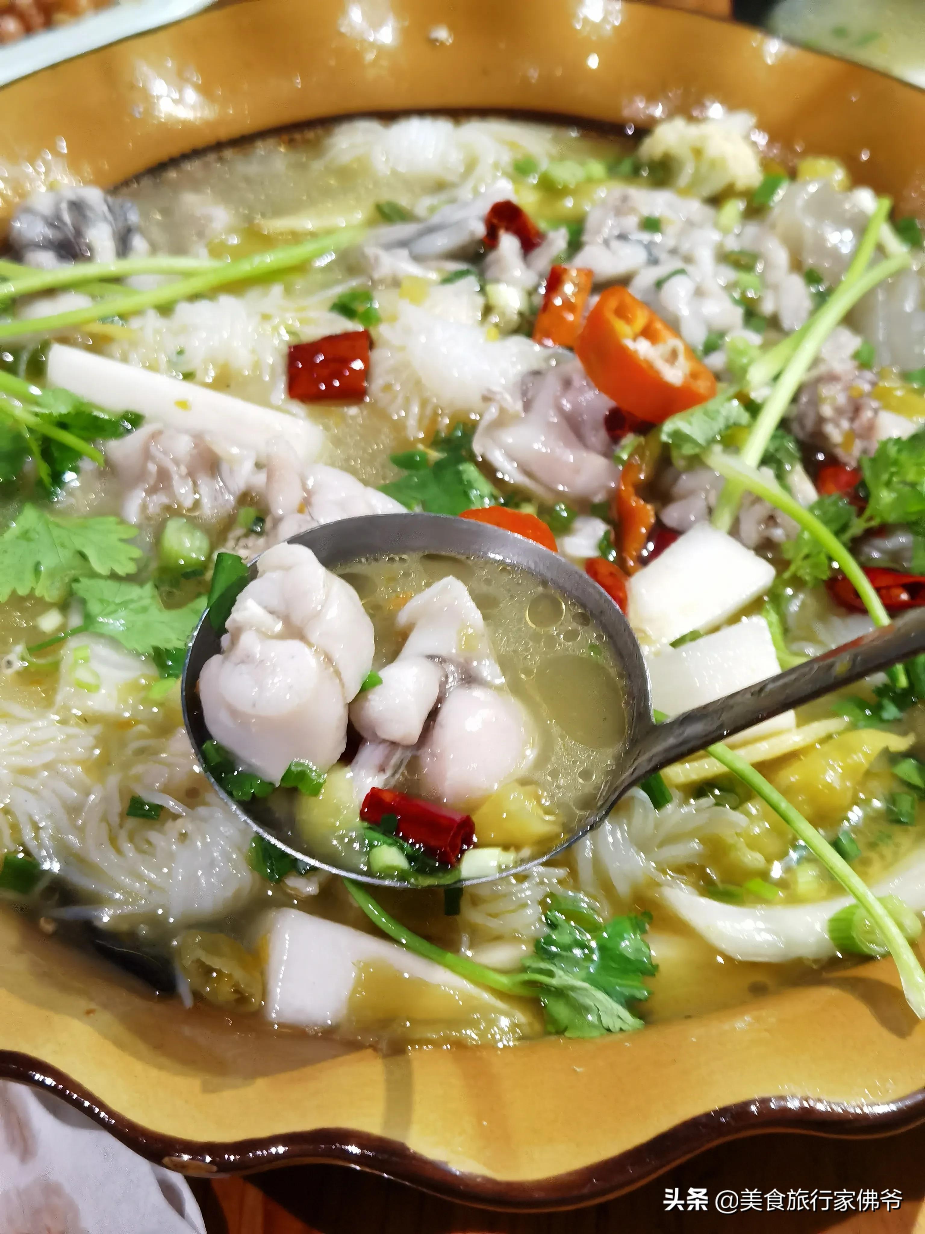 在福州找美食,福州最好吃的水煮牛蛙