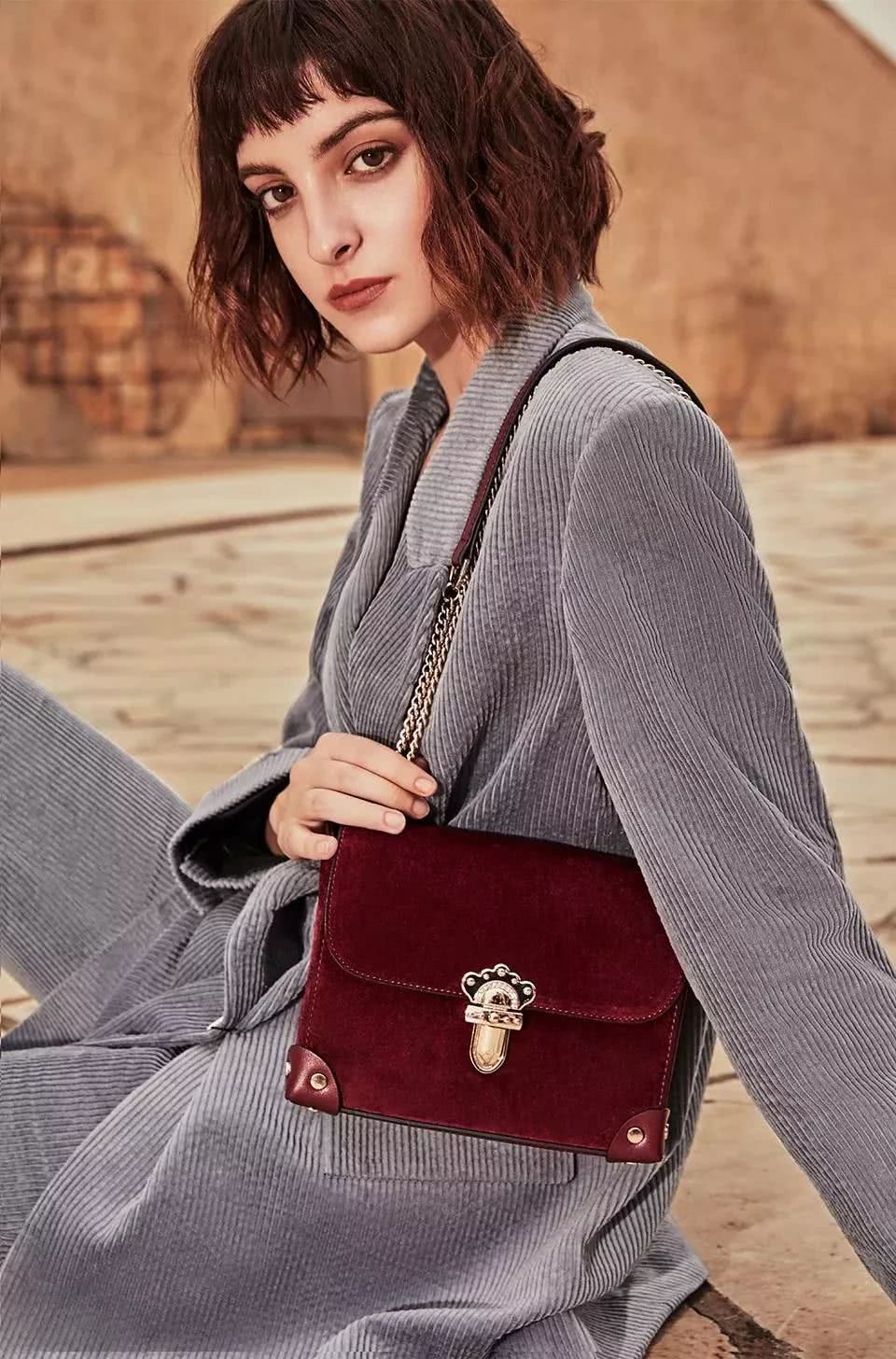 最近最火的几款女包,又轻又好用的女包